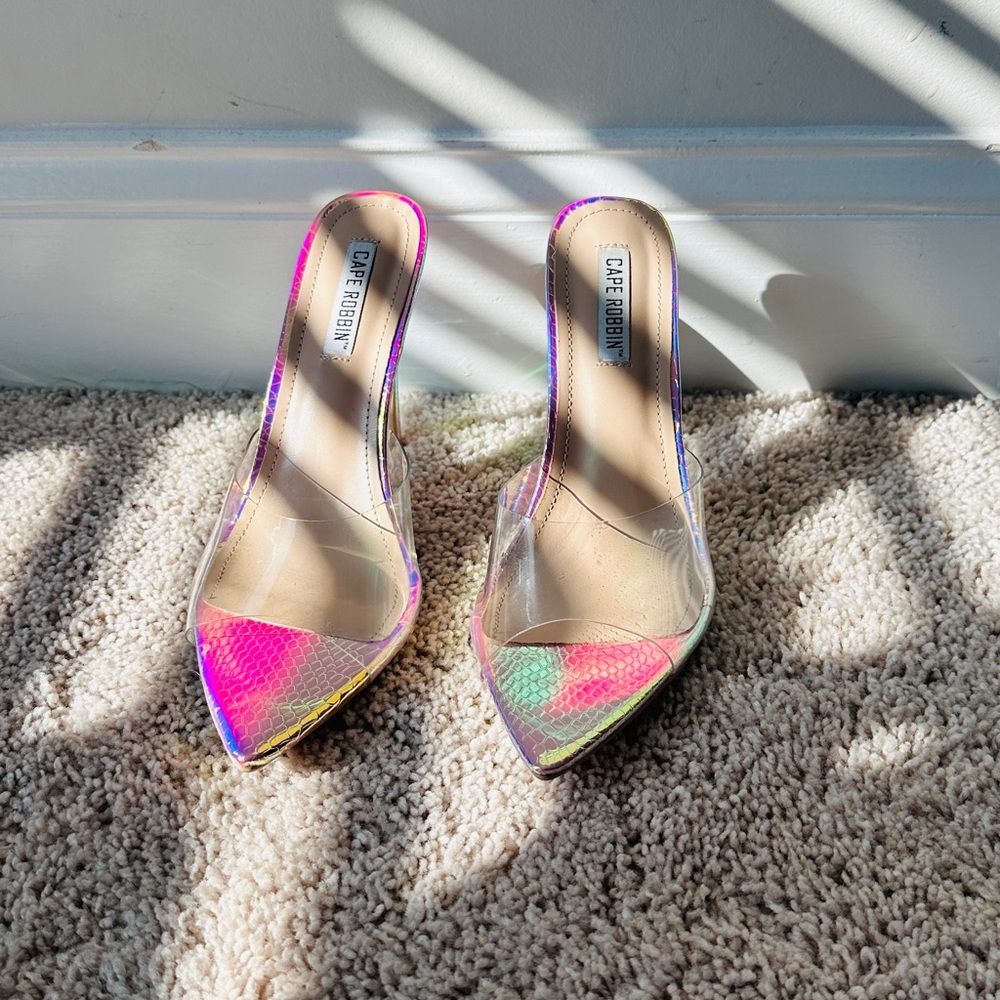 Cape Robbin Iridescent Snake Clear Mules Size 7.5 fits like an 9 - Picture 3 of 8